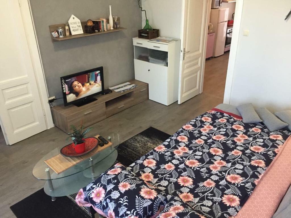 Apartment Max 4 Stars Рієка Екстер'єр фото