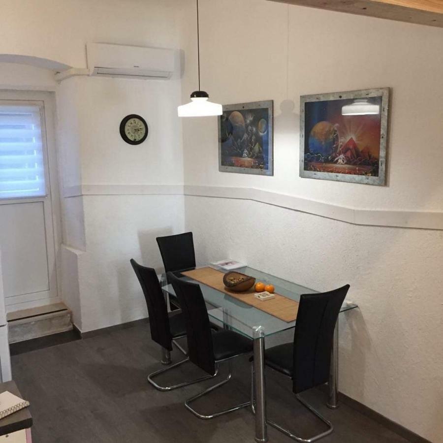 Apartment Max 4 Stars Рієка Екстер'єр фото